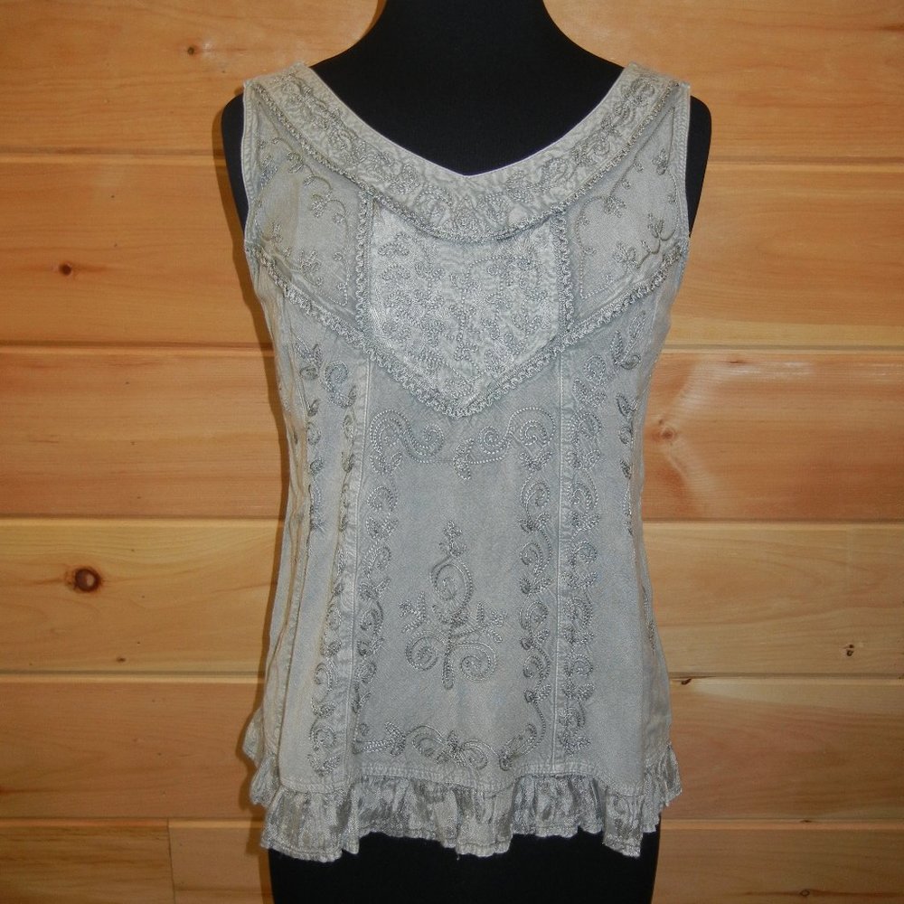 Soft Surroundings Embroidered Top Size M Light Sage Green